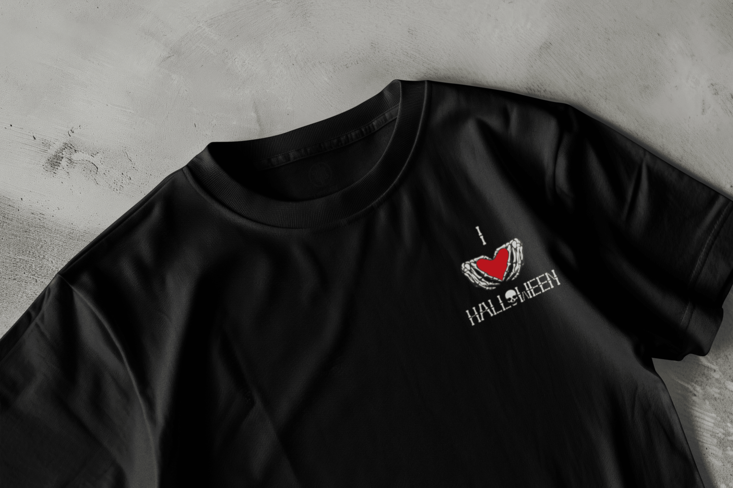 I LOVE HALLOWEEN T- SHIRT - UrbanHangers